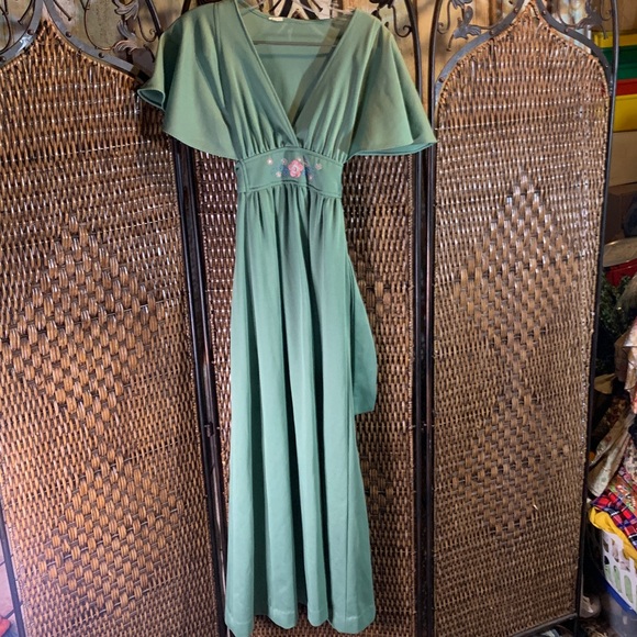 Vintage Maxi Dress with Embroidered Belt Area Size S - Picture 1 of 6
